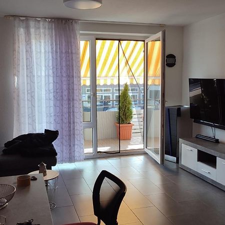 Gemuetliche 2 Zimmer Wohnung In Markgroeningen ภายนอก รูปภาพ